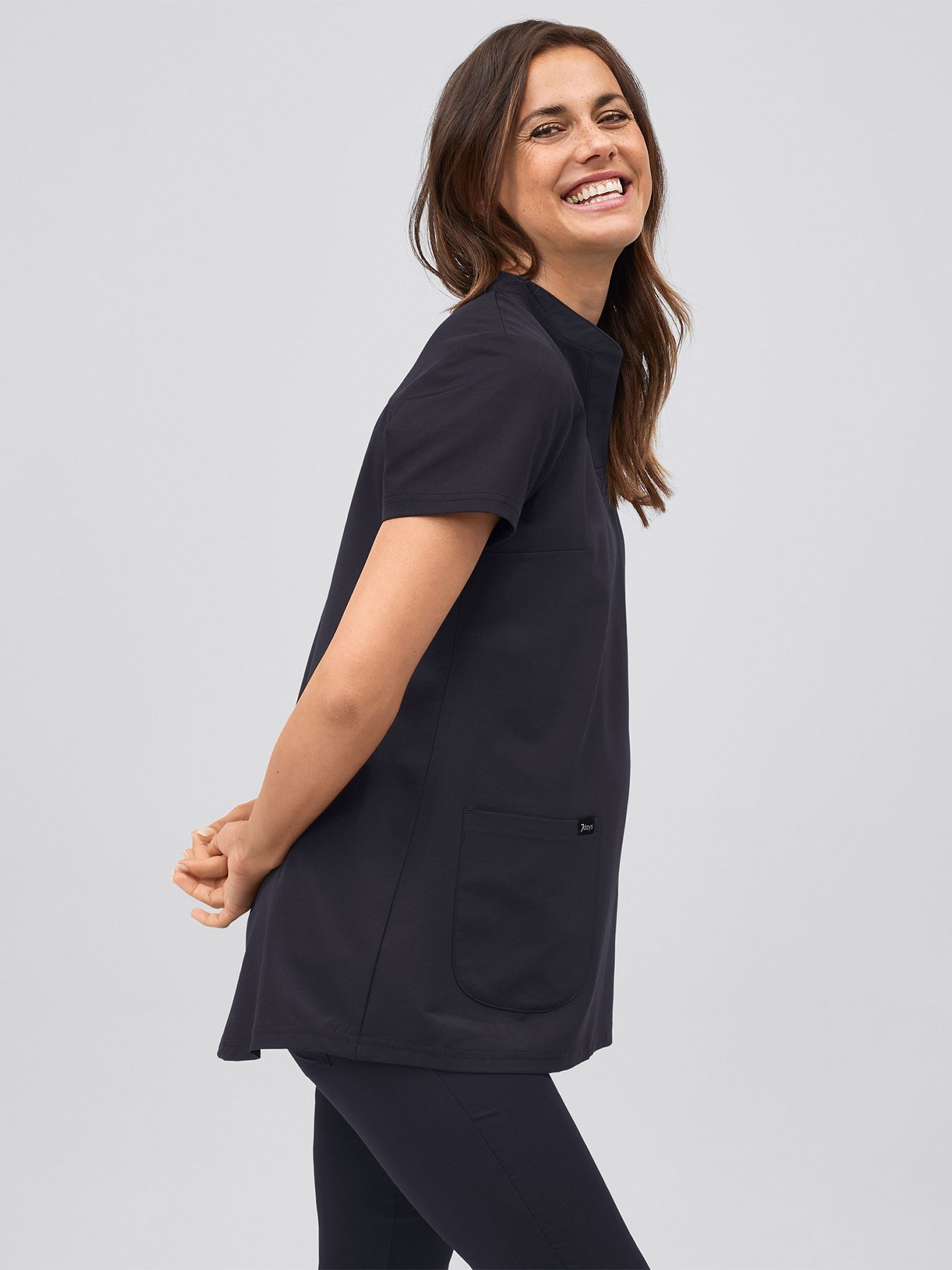 Active-stretch raskaustunika DIGION