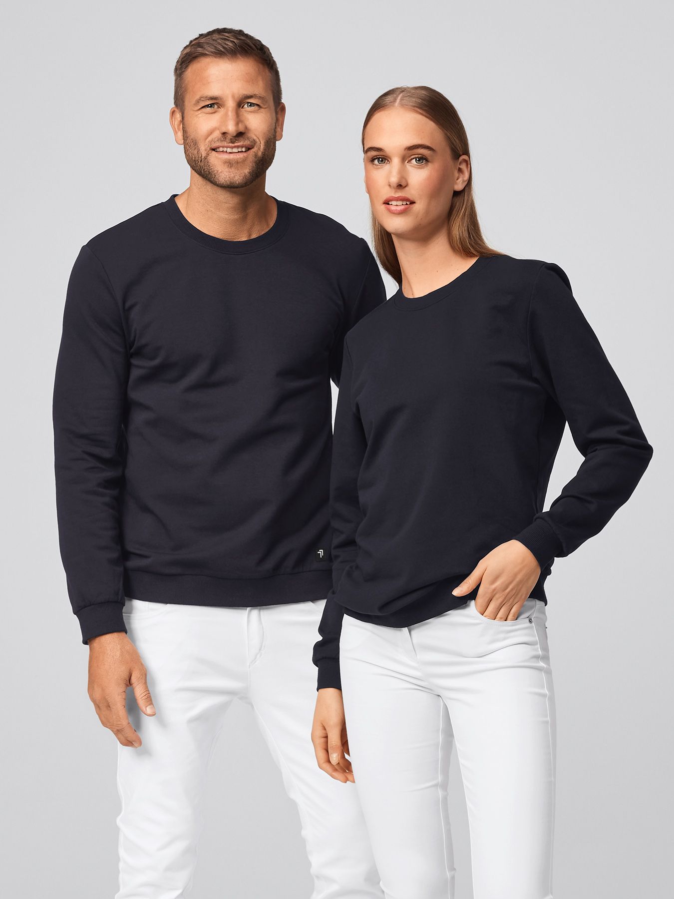 Unisex-collegepaita KLEVE