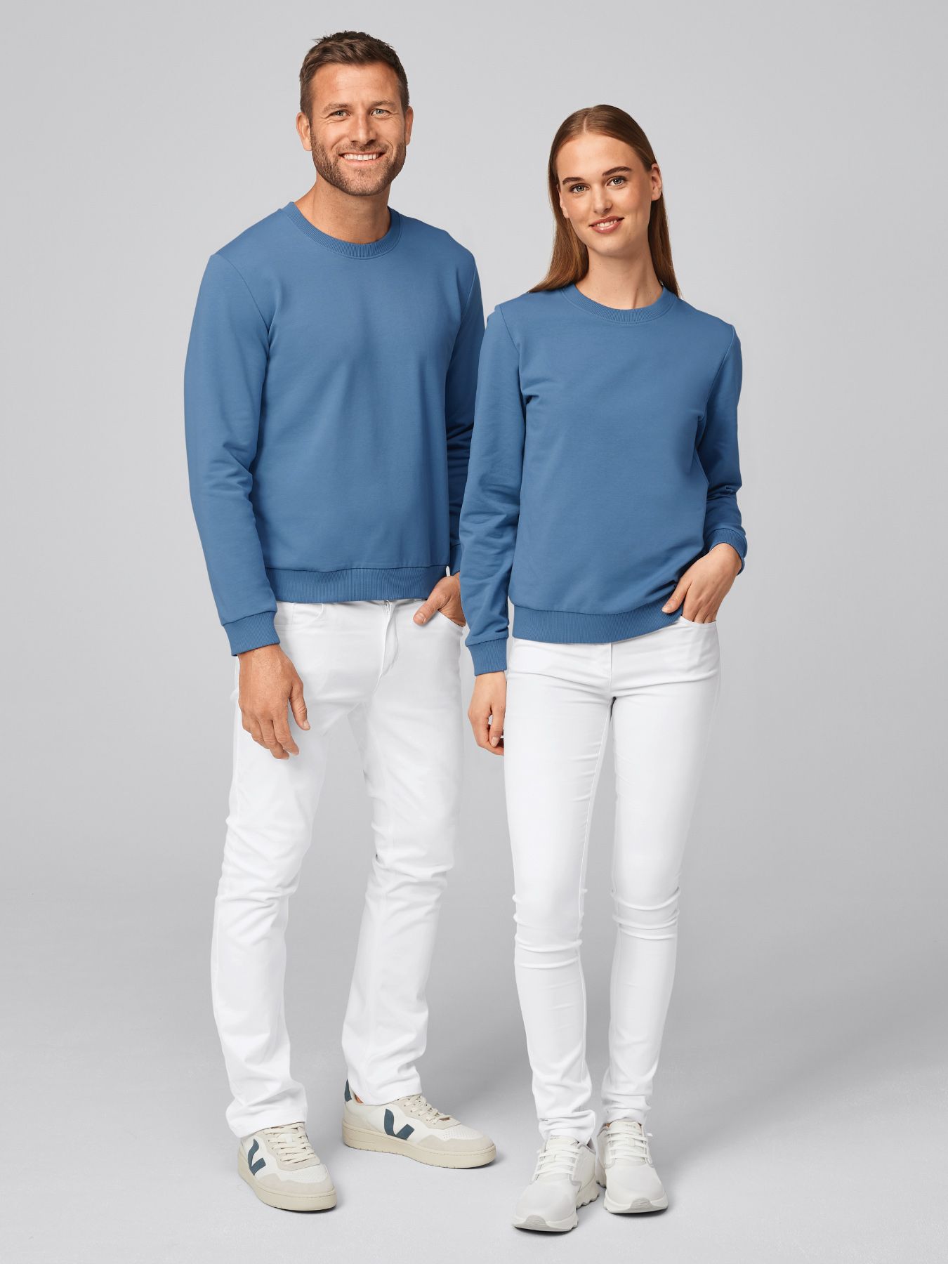 Unisex-collegepaita KLEVE