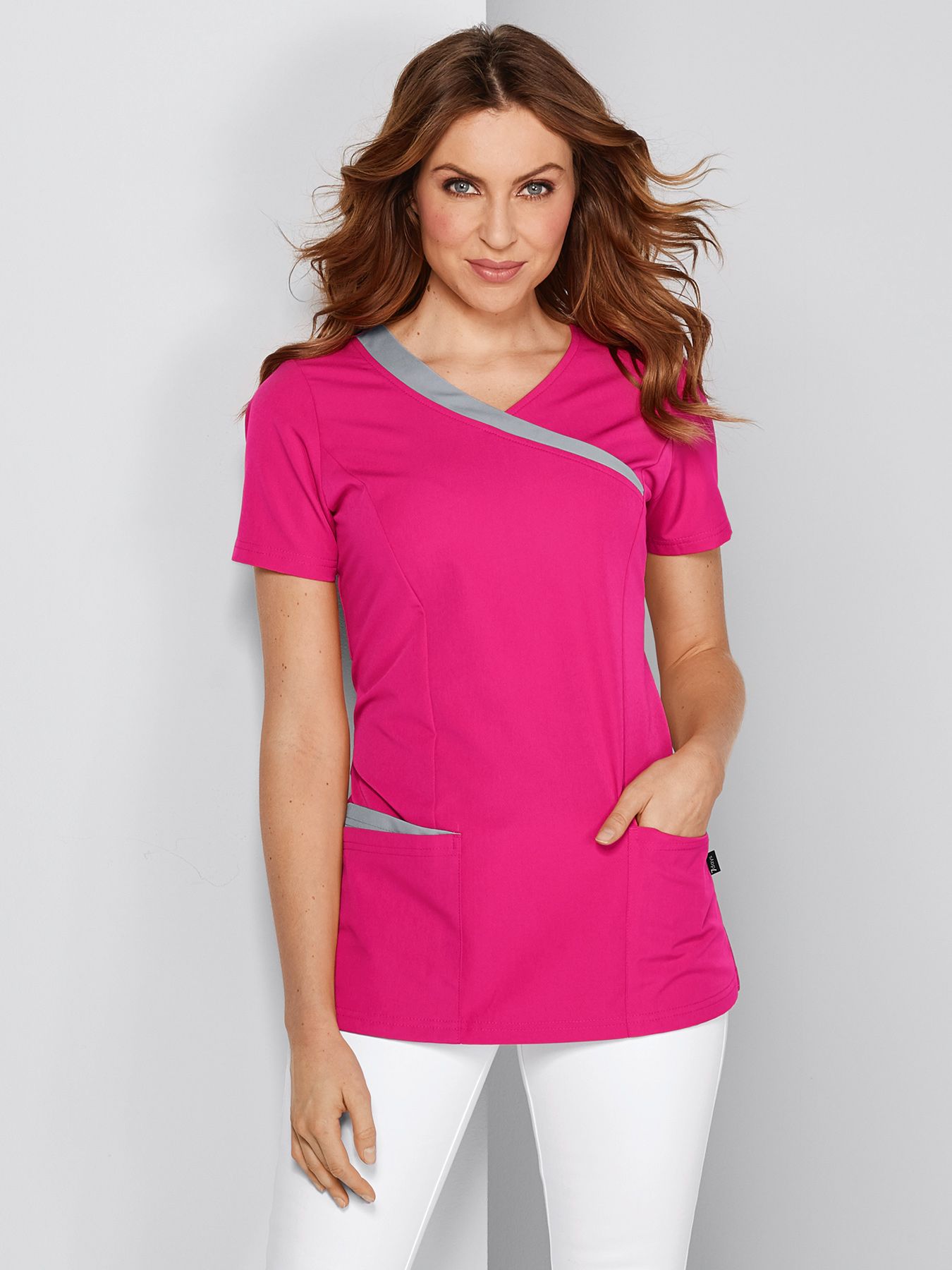 Naisten yläosa, V-pääntie 